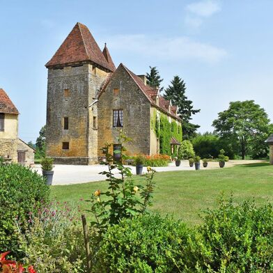 Maison 18 pièces 978000 €