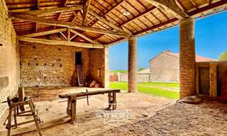 Maison 6 Pièces 250 m² à vendre à Rouillac (16170)