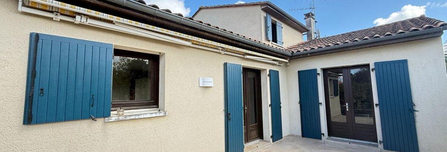 Maison 5 Pièces 135 m² à vendre à Vœuil-et-Giget (16400)