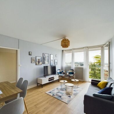 Appartement 5 pièces 149000 €