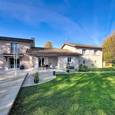 Maison 7 pièces 439000 €