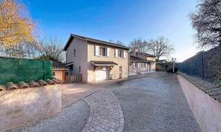 Maison 7 Pièces 182 m² à vendre à Dompierre-sur-Chalaronne (01400)