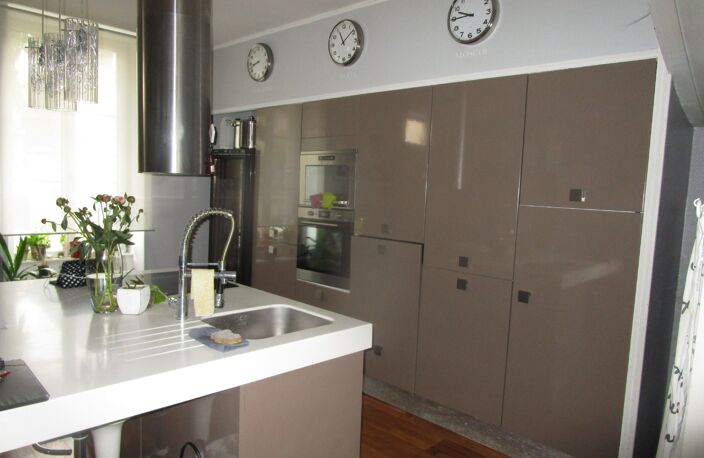À VENDRE  SOQUET IMMOBILIER - MAISON FAMILIALE AU COEUR DE DINAN - — photo 5