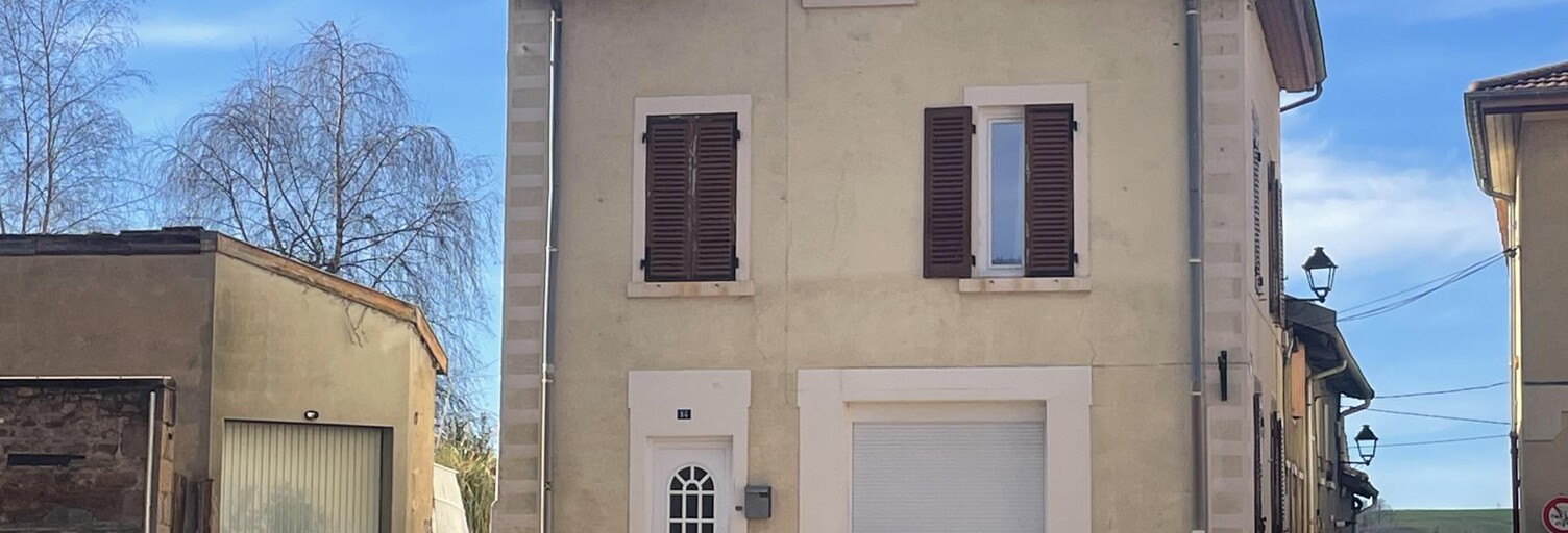 Maison 4 Pièces 131 m² à vendre à Thizy-les-Bourgs (69240)