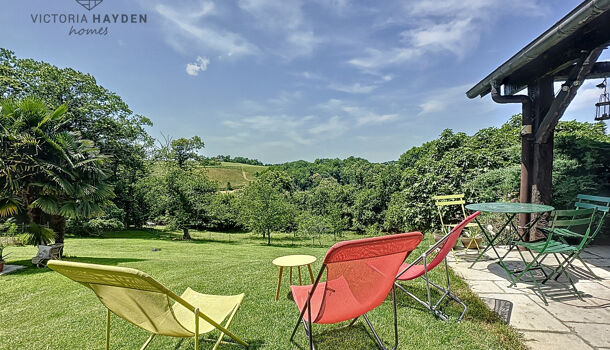 Villa / Maison 8 pièces  à vendre Jurançon 64110