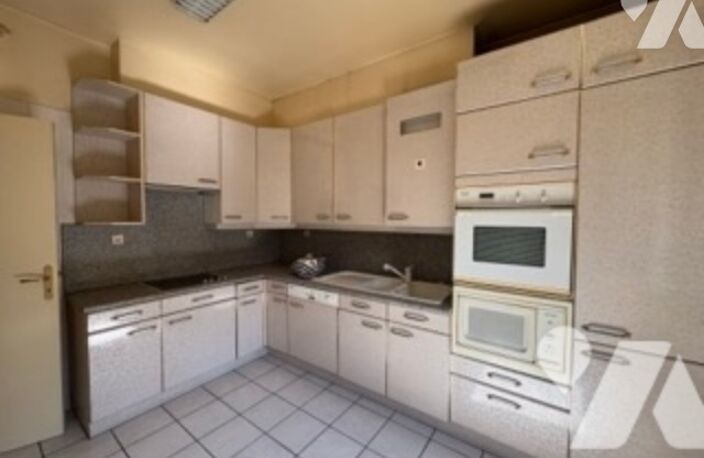 Vente appartement 2 pièces 65 m² Marseille 4 (13004) — photo 2