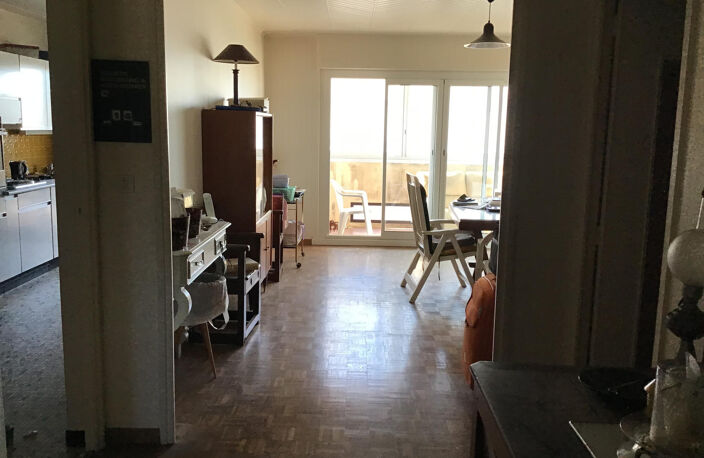 Vente appartement 3 pièces 80 m² Marseille 9 (13009) — photo 2