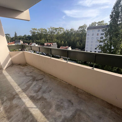 Appartement 2 pièces 560 €