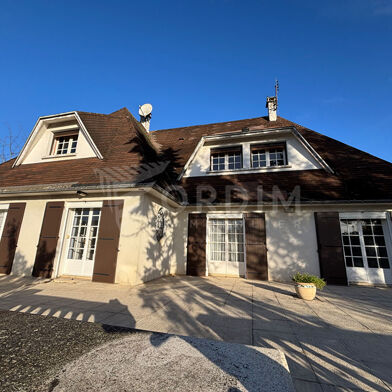 Maison 11 pièces 328000 €
