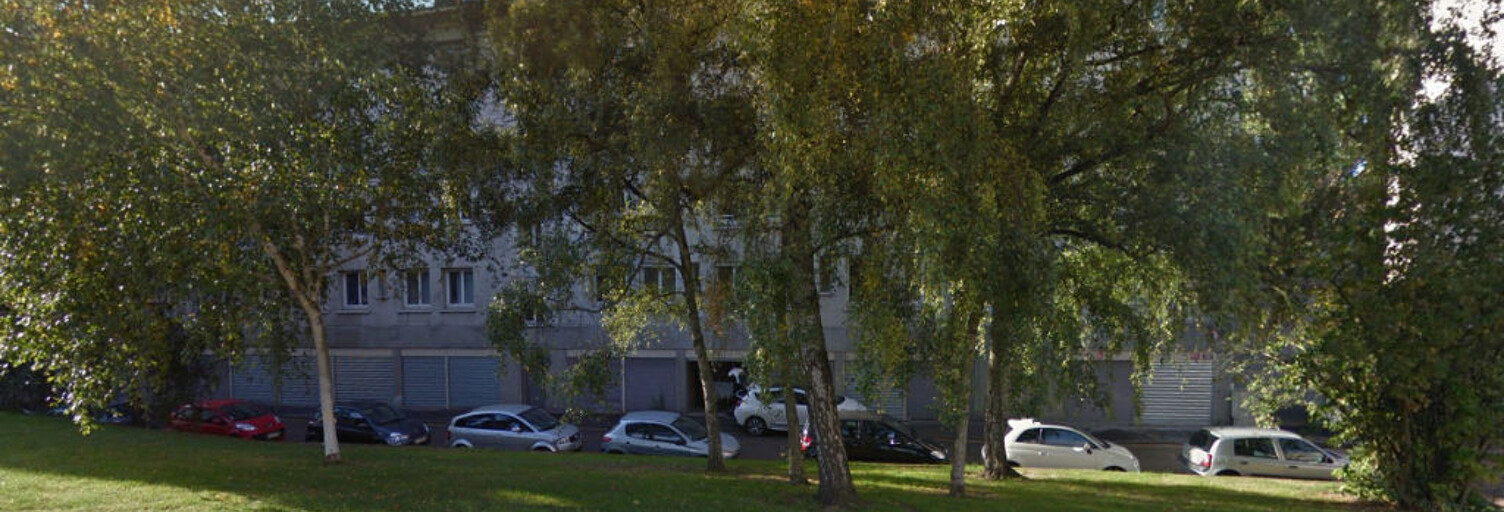 Garage   m² à louer à Rouen (76100)