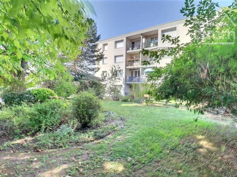 Appartement T3 de 64.04 m²  + garage + cave + balcon à FORBACH ( — photo 1