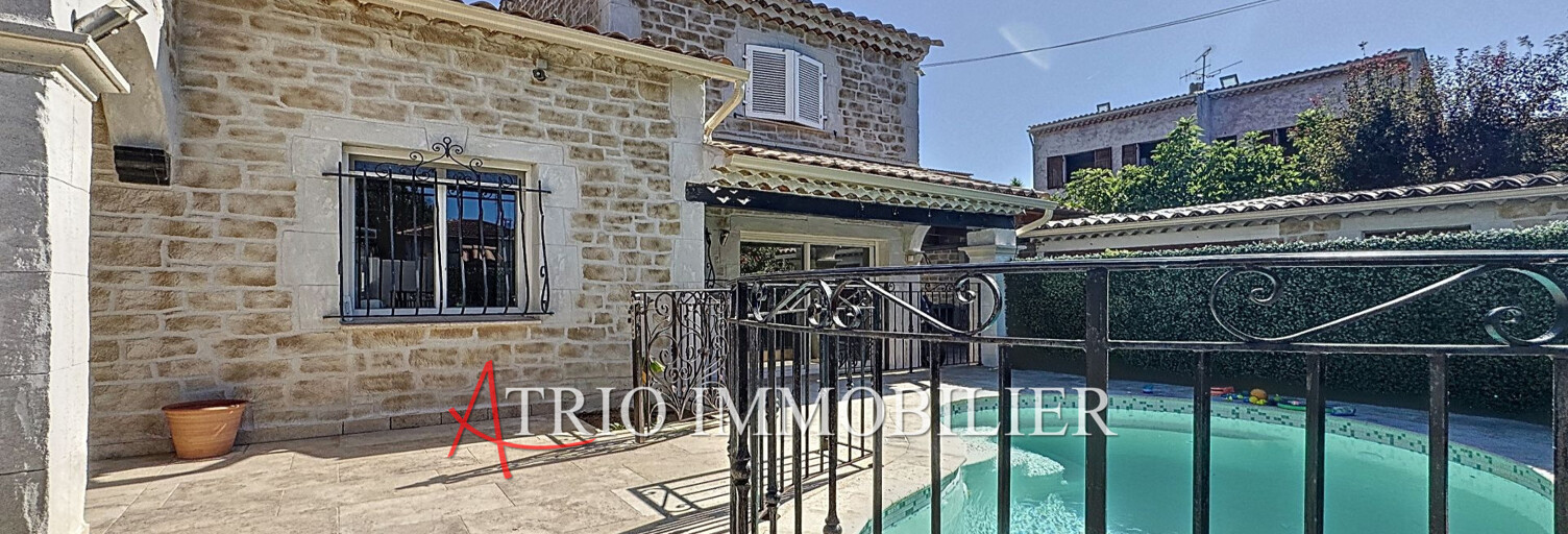 Maison 5 Pièces 148 m² à vendre à Cagnes-sur-Mer (06800)