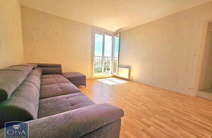 Vente appartement 4 pièces 79 m² Levroux (36110) — photo 2
