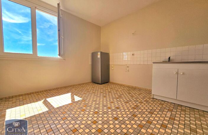 Vente appartement 4 pièces 79 m² Levroux (36110) — photo 4