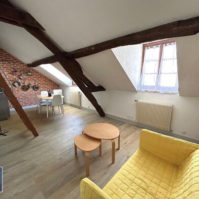 Appartement 2 pièces 701 €