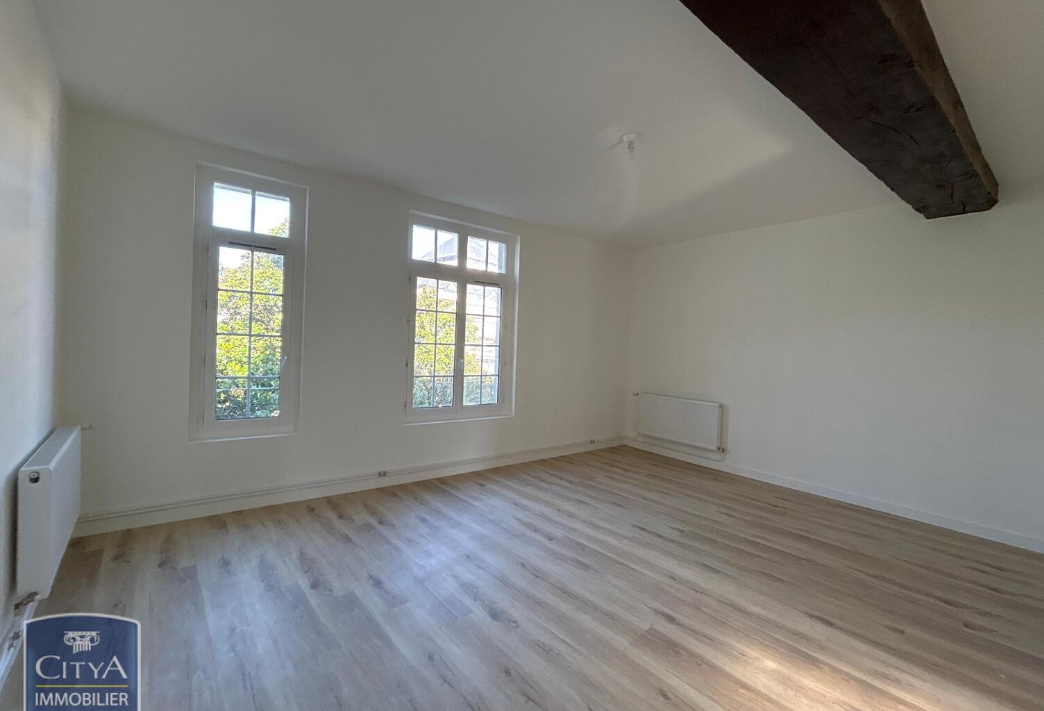 Location appartement 1 pièce 41 m² à Tours (37000) — photo 1