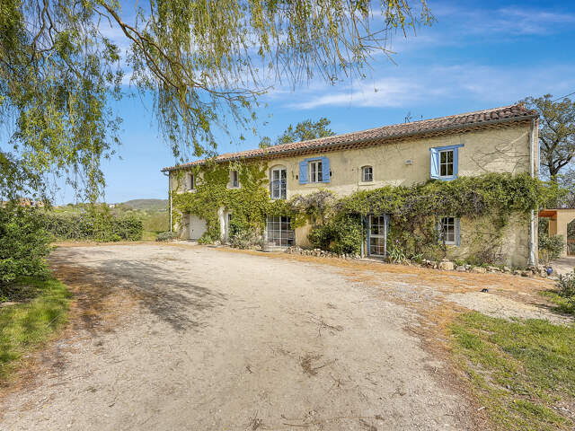 A VENDRE Puylaurens (81) Ferme isolée et rénovée, 5 chambres — photo du bien