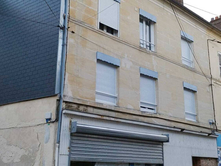 Immeuble avec rendement locatif Centre ville de Méru — photo 1