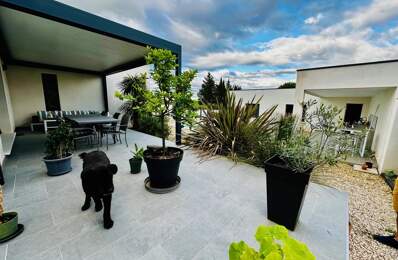villa plain pied 3 chambres,  sur 1744m2. Garage de 60 m2 — photo du bien