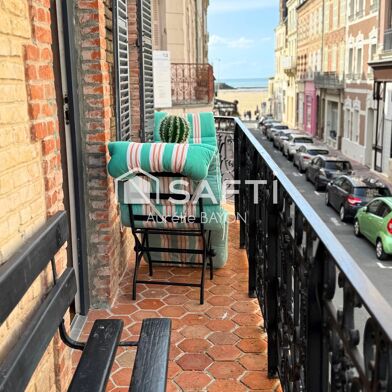 Appartement 4 pièces 729000 €