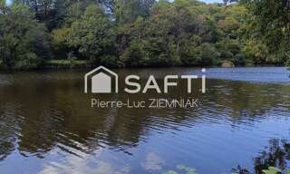 Terrain  1653 m² à vendre à Villiers-Charlemagne (53170)