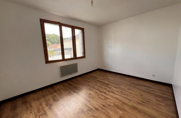 Location T3 — photo 5