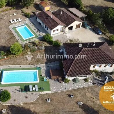 Maison 8 pièces 451500 €