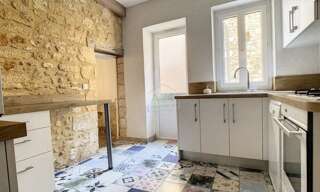 Maison 4 Pièces 99 m² à louer à Saint-Cyprien (24220)