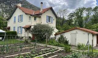 Maison 1 Pièce 174 m² à vendre à Tarascon-sur-Ariège (09400)