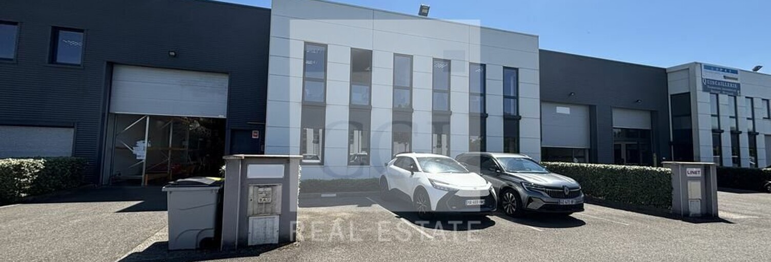 Commerce  731 m² à louer à Vénissieux (69200)