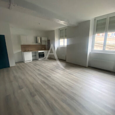 Appartement 3 pièces 770 €
