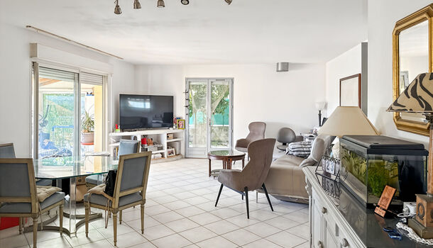 Villa / Maison 5 pièces  à vendre Hyères 83400