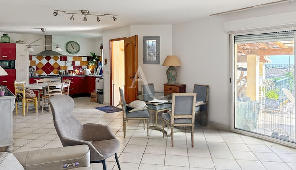 Villa / Maison 5 pièces  à vendre Hyères 83400