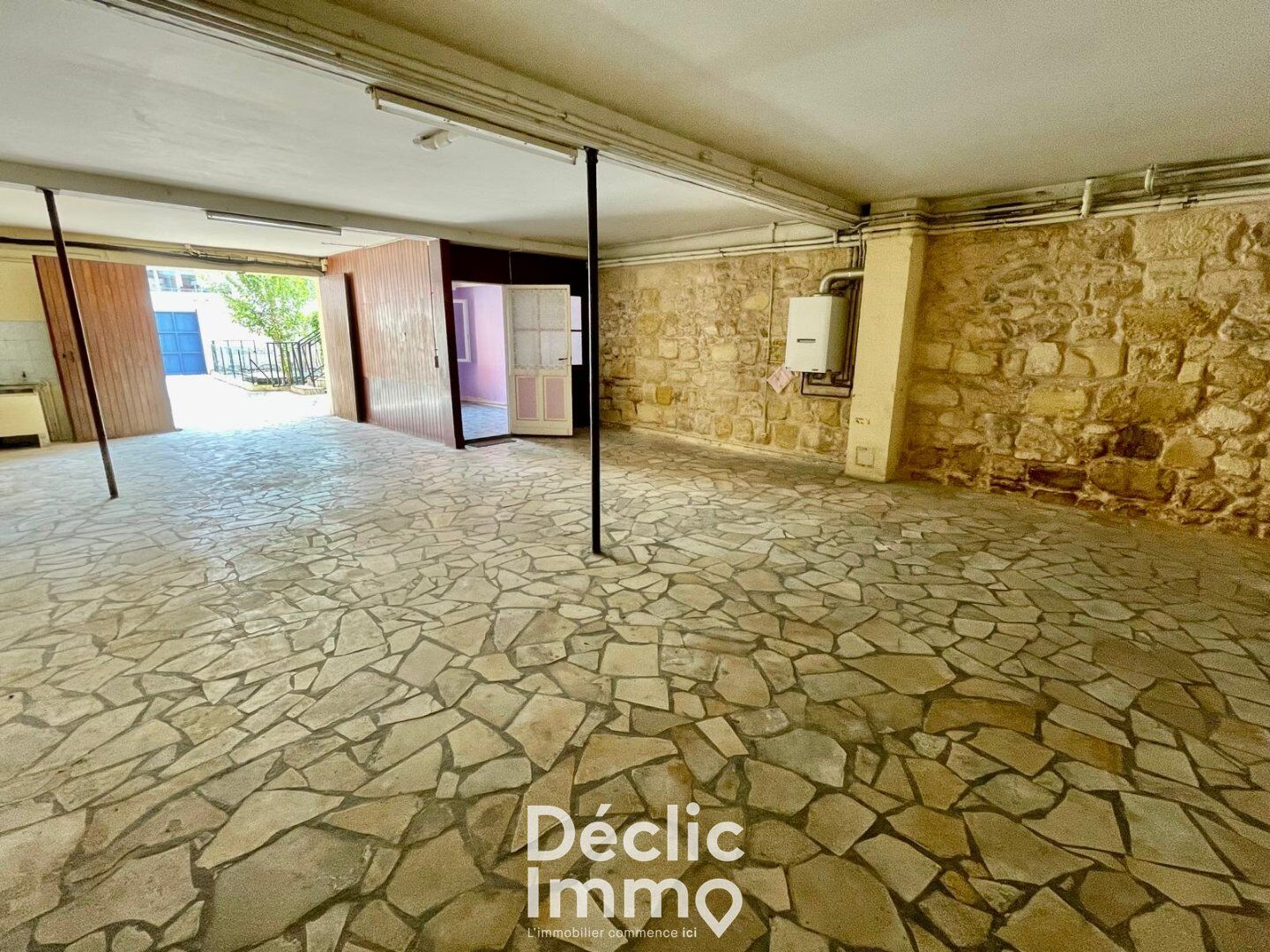 Local d'activit&eacute;s  T5 à vendre Bordeaux 33100