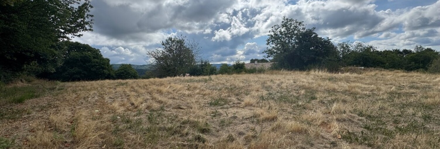 Terrain  1523 m² à vendre à Saint-Apollinaire-de-Rias (07240)