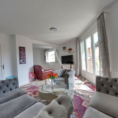 Appartement 4 pièces 196000 €