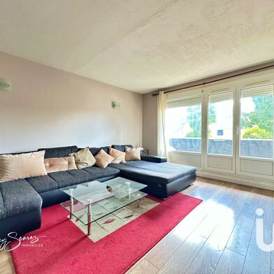 Appartement 4 pièces 215000 €