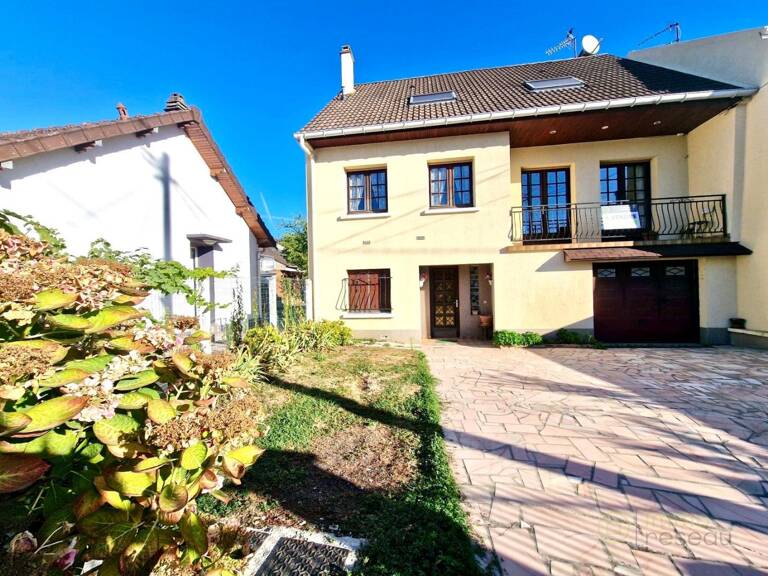 Maison — photo 1