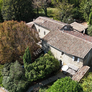 Maison 9 pièces 597400 €