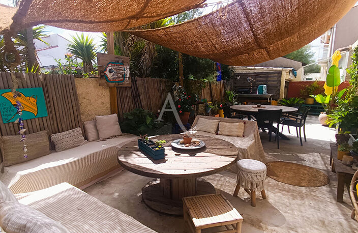 Frontignan (34110) - Magnifique villa R+1 d'environ 112M² , de type 4 avec jardin... — photo 2