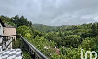 Maison 8 Pièces 253 m² à vendre à Le Chambon-Feugerolles (42500)