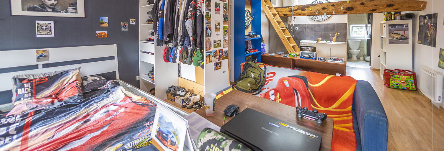 Appartement 1 Pièce 33 m² à vendre à Val d'Oingt (69620)