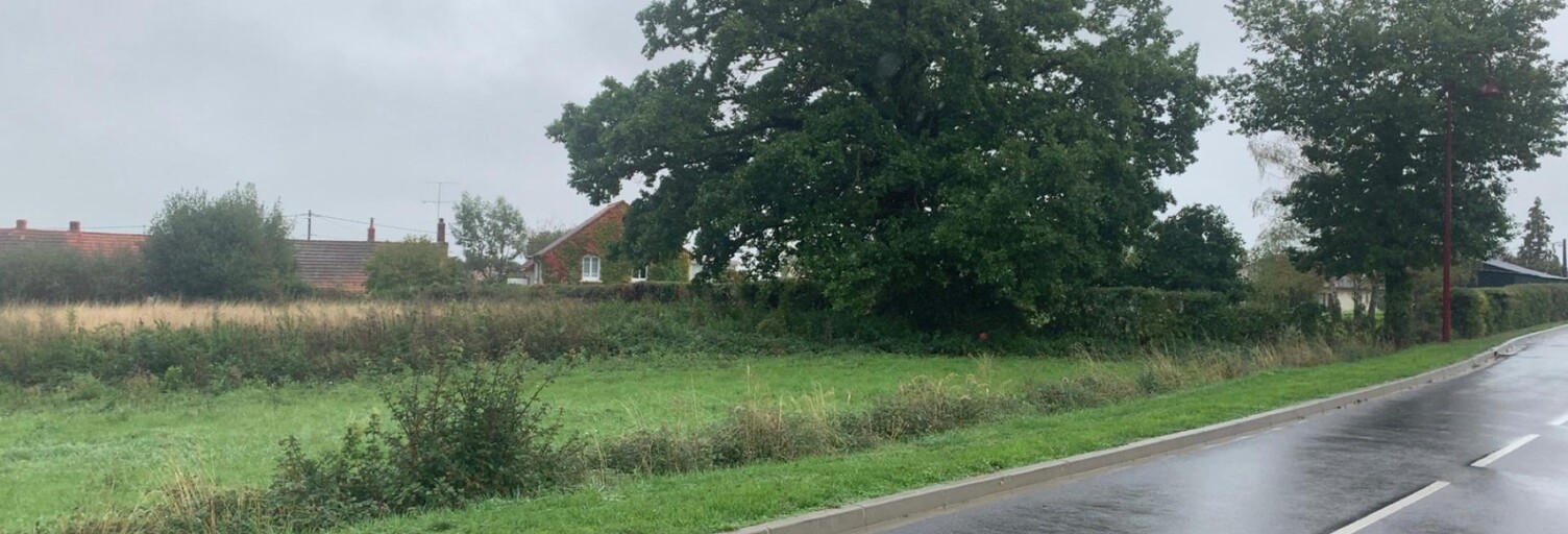 Terrain  2800 m² à vendre à Chamblet (03170)