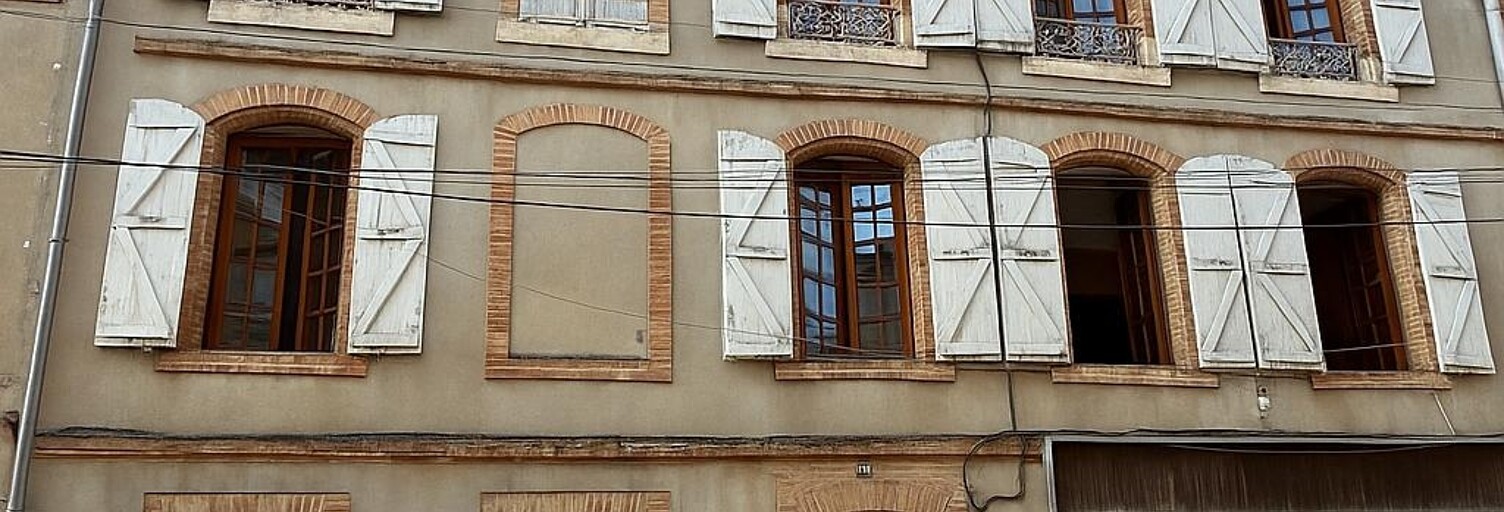 Immeuble  252 m² à vendre à Beaumont-de-Lomagne (82500)