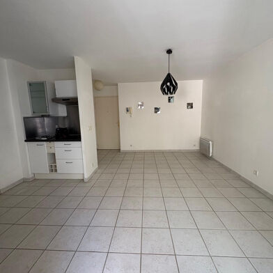 Appartement 2 pièces 750 €