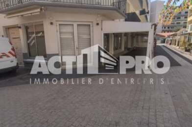 Commerce  240000 €