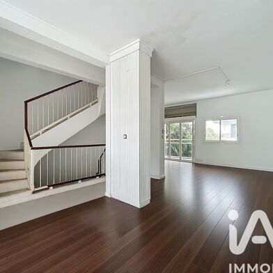 Appartement 7 pièces 550000 €