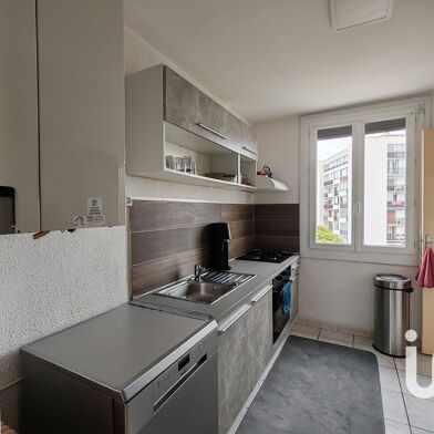 Appartement 3 pièces 99000 €