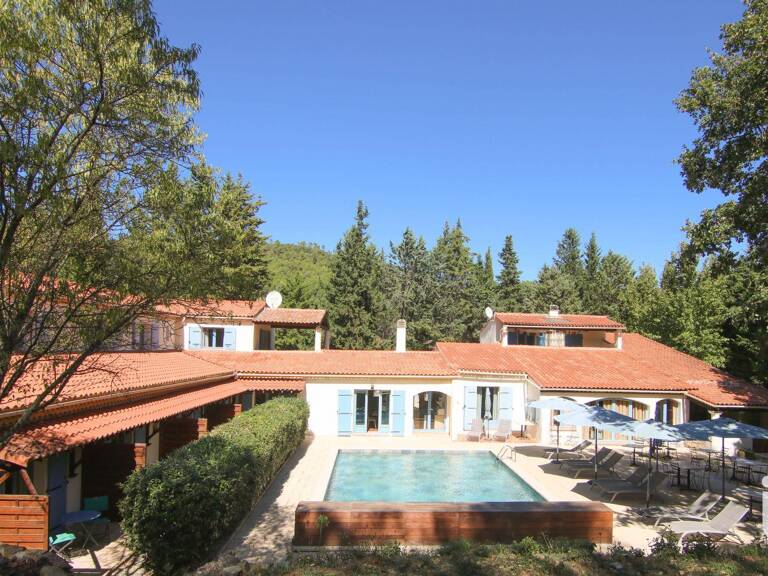 Vente Hôtel 3* 675 m&sup2; — photo 1