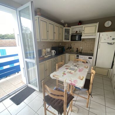 Appartement 3 pièces 138000 €